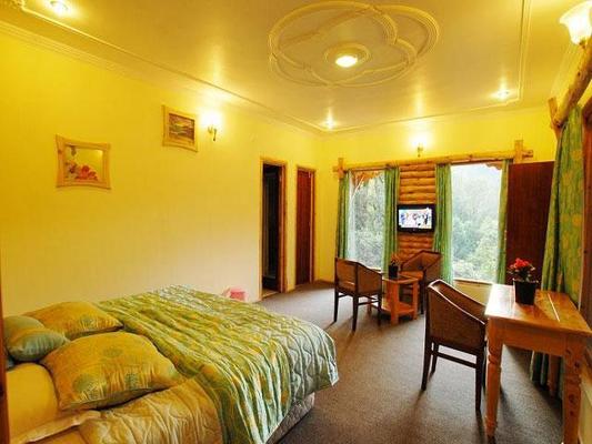 Hotel Alpine Club